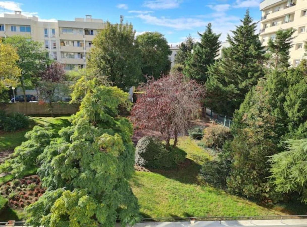 Sunny And Renovated Flat In Secure Residence La Garenne-Colombes Exteriör bild